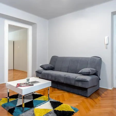 Klarina Hotel